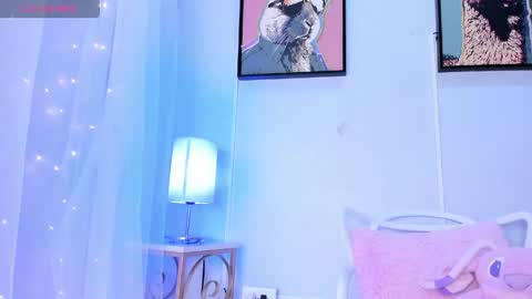 dulce__fiore07 online show from May 16, 12:04 pm