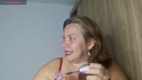 Im Dulce online show from May 8, 1:20 am