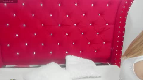 dulce online show from September 29, 3:28 pm
