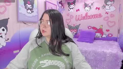 Dulce  online show from July 10, 12:05 pm