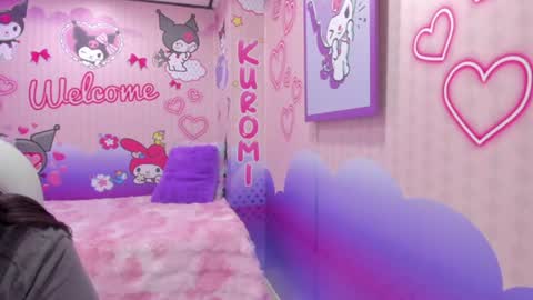 Dulce  online show from June 20, 11:58 am