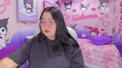 Dulce  online show from June 24, 11:53 am