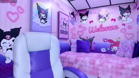 Dulce  online show from December 16, 11:49 am