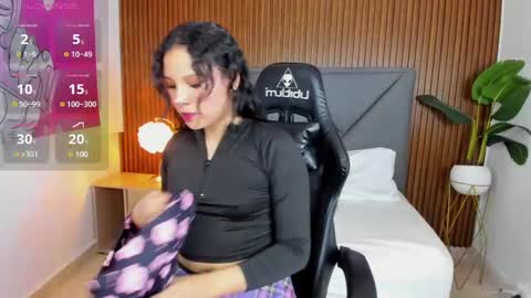 N A T Y online show from January 23, 3:05 am