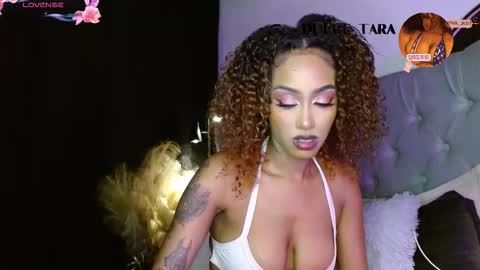 Snapshot of dulce_tara chatting on September 16, 2:41 am online show from September 16, 2:41 am