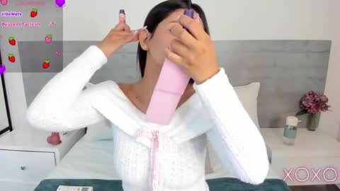 Dulce online show from May 5, 11:24 am