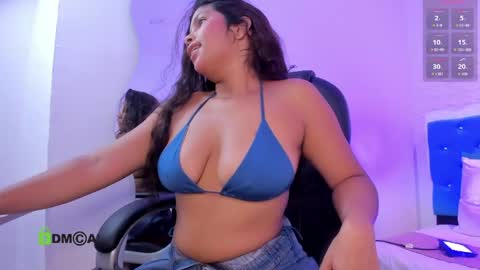 Dulce  online show from May 18, 10:10 am