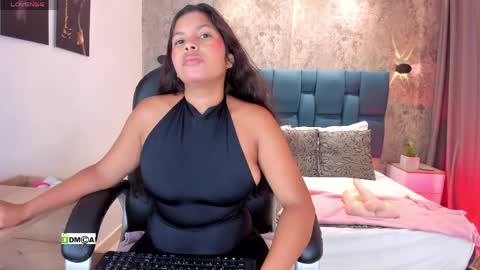 Dulce  online show from April 8, 11:45 am