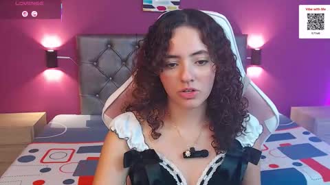 dulcee_gaby online show from October 30, 1:01 pm