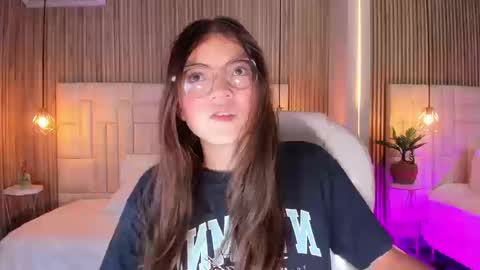 dulcevela online show from September 11, 10:54 pm