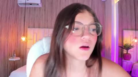 dulcevela online show from September 26, 11:23 pm
