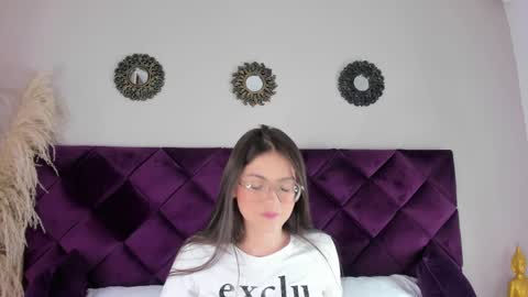 dulcevela online show from March 2, 4:29 am