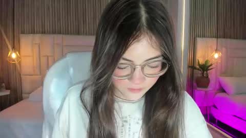 dulcevela online show from September 15, 10:39 pm