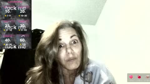 Erin online show from January 6, 11:42 pm