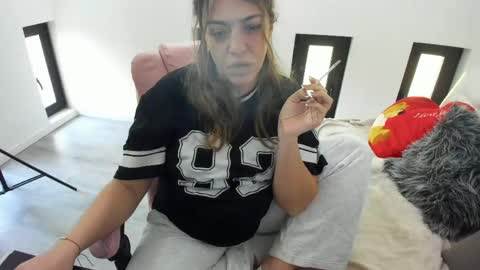 dayana online show from May 19, 4:52 am