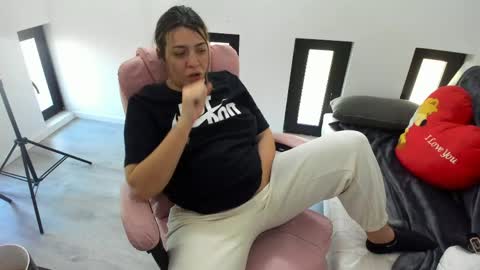 dayana online show from May 13, 5:02 am