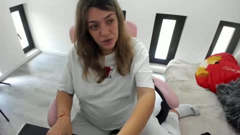 dayana online show from May 21, 5:27 am