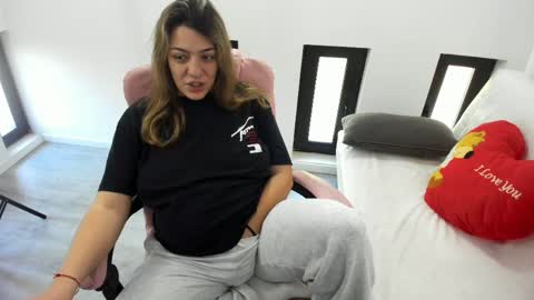 dayana online show from May 11, 4:47 am