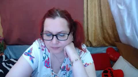 Dyanne online show from May 9, 5:09 am