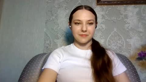 Yuni online show from March 29, 2:05 pm