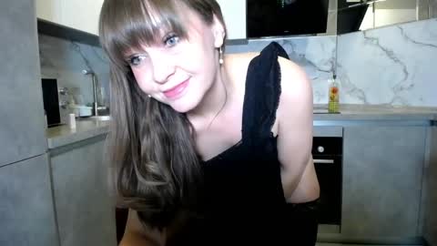 Linda online show from April 19, 4:51 pm
