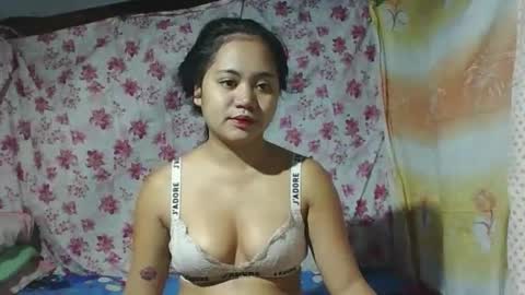 Snapshot of eatallucanpussypinay chatting on March 10, 9:45 am eatallucanpussypinay online show from March 10, 9:45 am