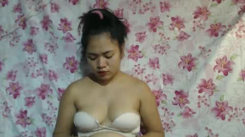 Snapshot of eatallucanpussypinay chatting on January 6, 7:20 am eatallucanpussypinay online show from January 6, 7:20 am