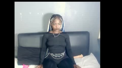 Candy online show from November 25, 9:33 am