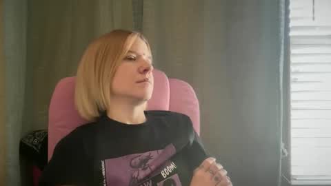 americnbarbie online show from May 13, 12:55 pm