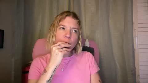 americnbarbie online show from April 4, 2:43 am