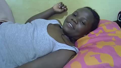 ebony_cutiee online show from May 8, 7:16 pm