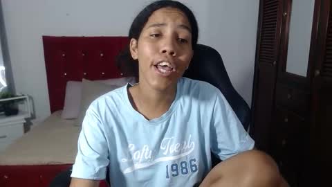 ebony_foxxx online show from March 25, 4:28 am