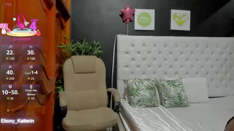 ebony_katterin online show from May 25, 11:31 am