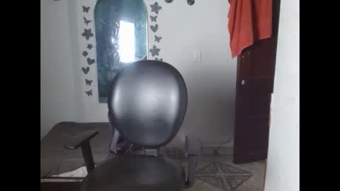 ebony_luna1 online show from May 9, 2:52 pm