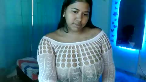 ebony_luna1 online show from May 19, 12:56 pm