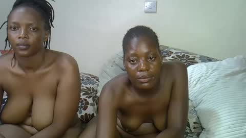 Snapshot of ebony_malika chatting on March 6, 9:20 pm malika online show from March 6, 9:20 pm