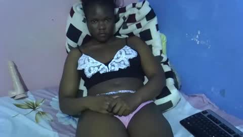 anelikah online show from April 4, 1:43 pm