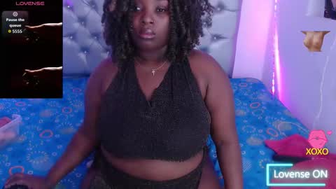 LINA  online show from October 16, 3:20 am