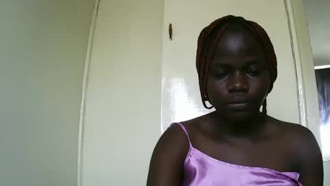 Snapshot of ebony_tasha chatting on February 14, 7:59 am tasha online show from February 14, 7:59 am