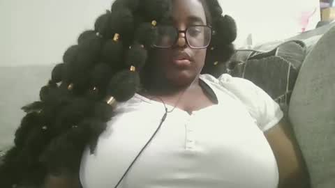 Snapshot of ebonybigtitqueen1 chatting on October 18, 1:03 pm ebonybigtitqueen1 online show from October 18, 1:03 pm