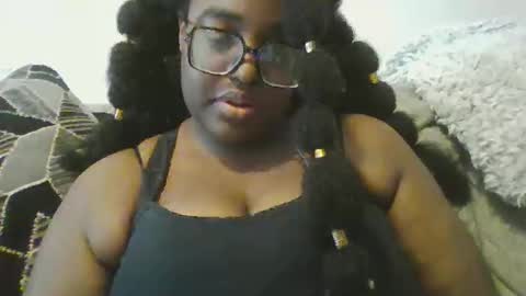 Snapshot of ebonybigtitqueen1 chatting on October 16, 1:14 pm ebonybigtitqueen1 online show from October 16, 1:14 pm