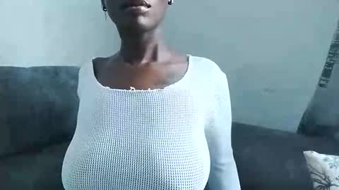 Ebony Melanie online show from February 4, 10:10 am