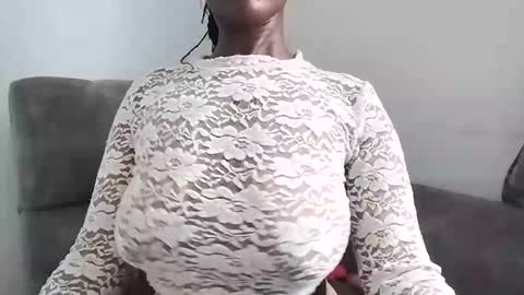 Ebony Melanie online show from February 3, 8:24 am