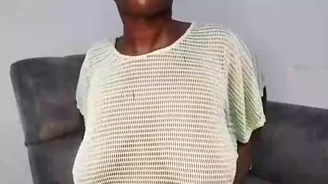 Ebony Melanie online show from February 11, 10:39 pm