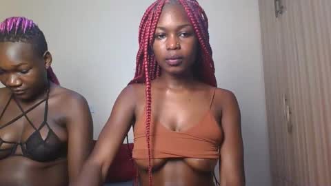 ebonydreamgirl_ online show from September 26, 8:06 pm