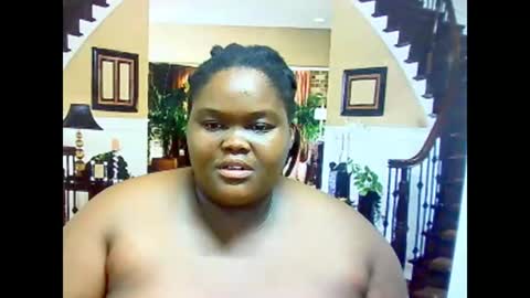 ebonyhotbuns4u2luv online show from March 4, 5:53 am