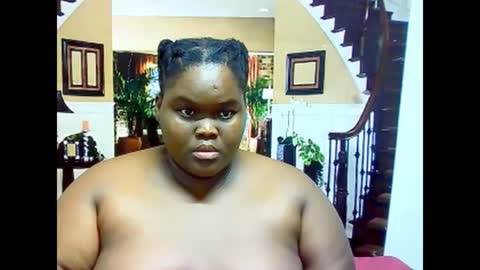 ebonyhotbuns4u2luv online show from February 6, 6:56 pm