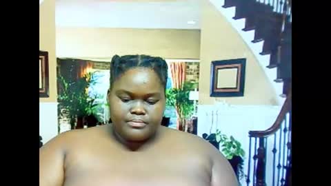 ebonyhotbuns4u2luv online show from January 28, 7:11 am