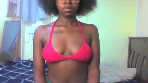 Ebonymuse2 online show from May 7, 12:37 am