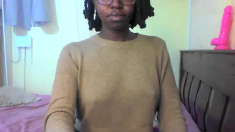 Ebonymuse2 online show from May 19, 9:49 am